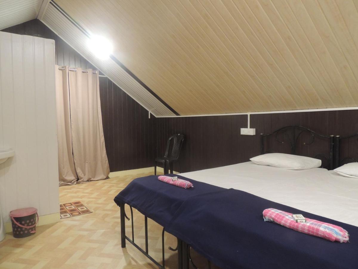 Dandeli Aura Apartment Bagian luar foto