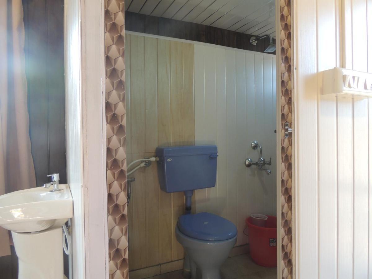 Dandeli Aura Apartment Bagian luar foto